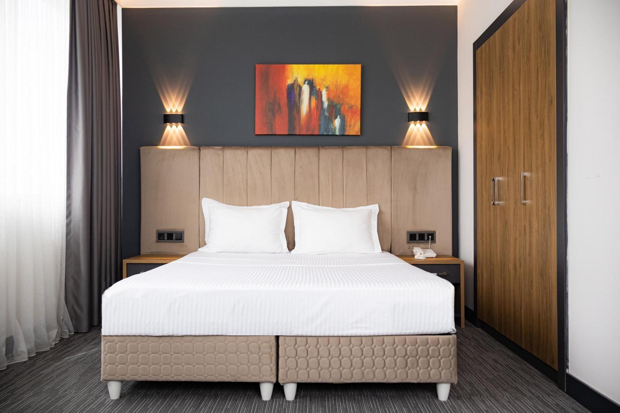 Deluxe Zimmer mit Kingsize-Bett